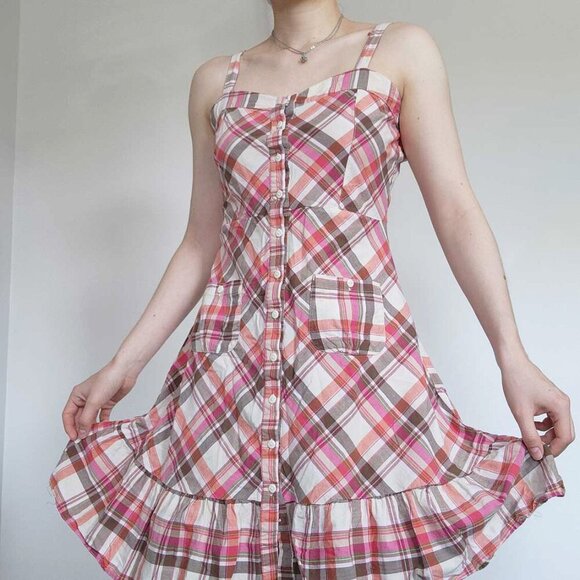 Vintage cute Y2K pink and brown plaid sweetheart midi dress with ruffles - Picture 7 of 14